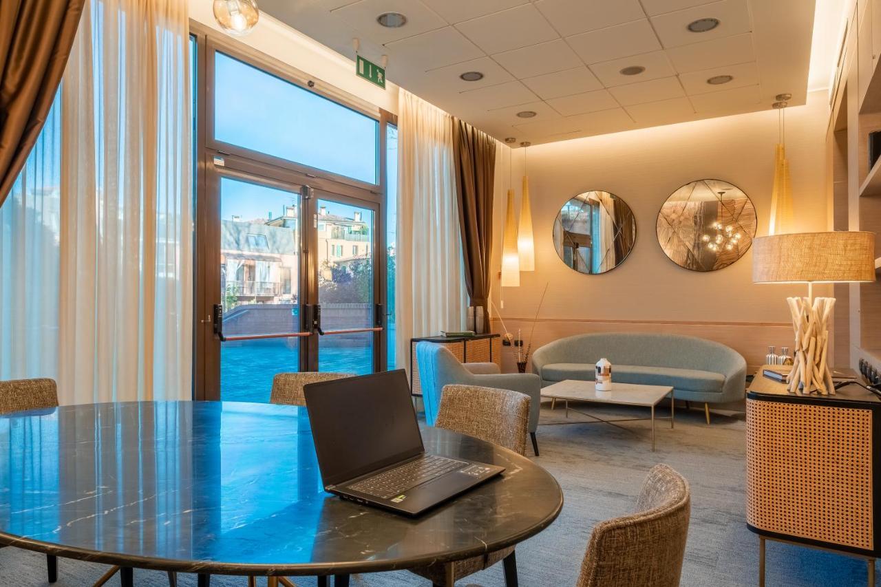 Savhotel Aemilia Болонья Экстерьер фото