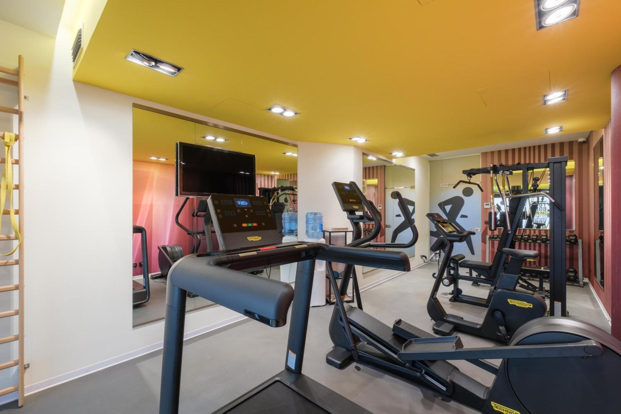 Savhotel Aemilia Болонья Экстерьер фото