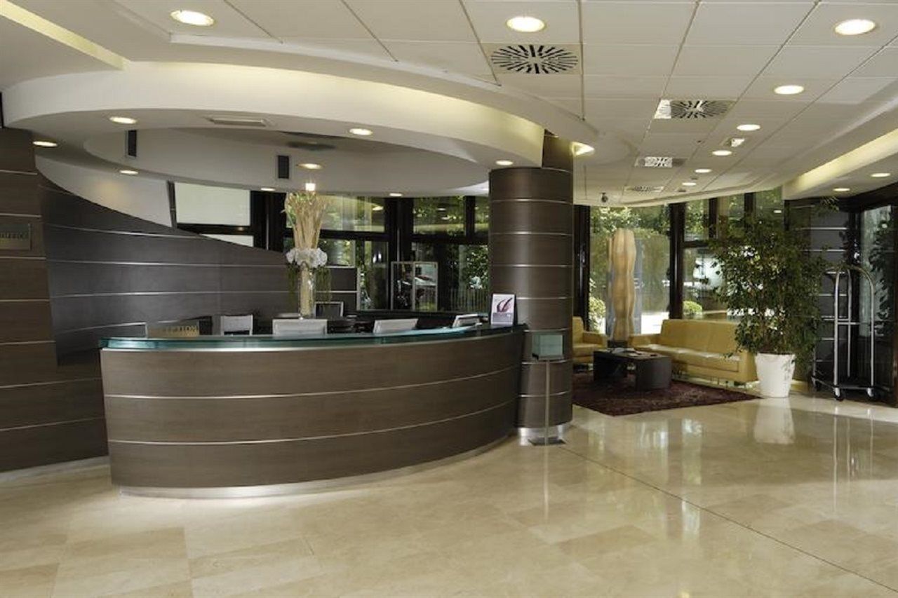 Savhotel Aemilia Болонья Экстерьер фото